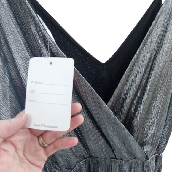 NWT Dainty Hooligan short silver jumpsuit med - Picture 7 of 11